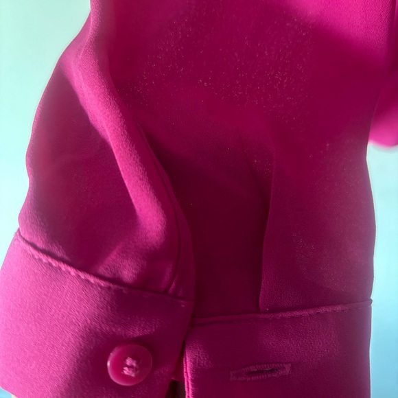 Pink blouse - Picture 4 of 8